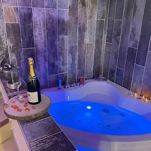 Loveroom Auriol, Romantique Et Coquine Auriol